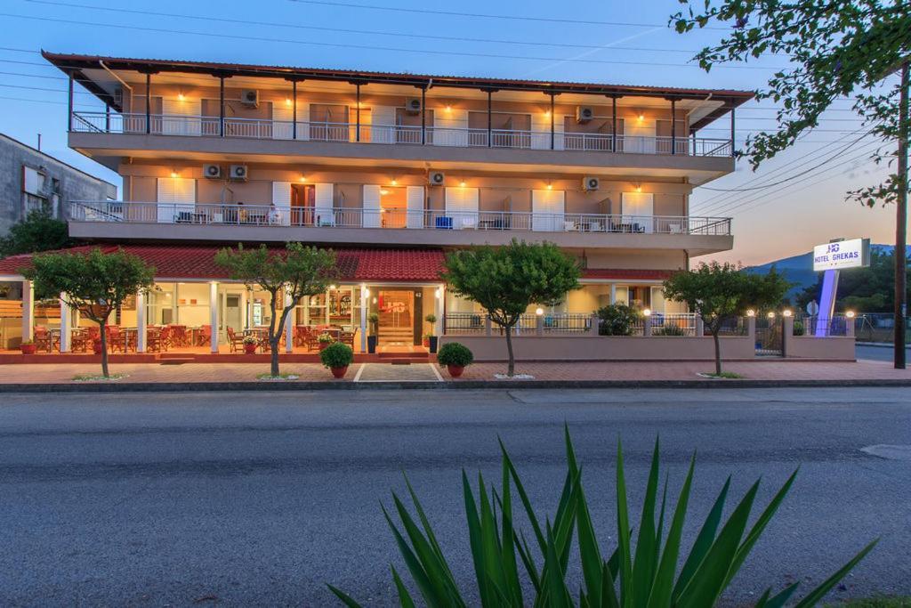 Hotel Grekas Néoi Póroi Ngoại thất bức ảnh