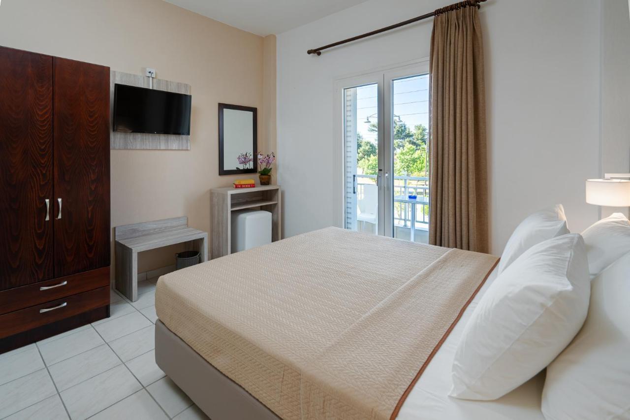 Hotel Grekas Néoi Póroi Ngoại thất bức ảnh