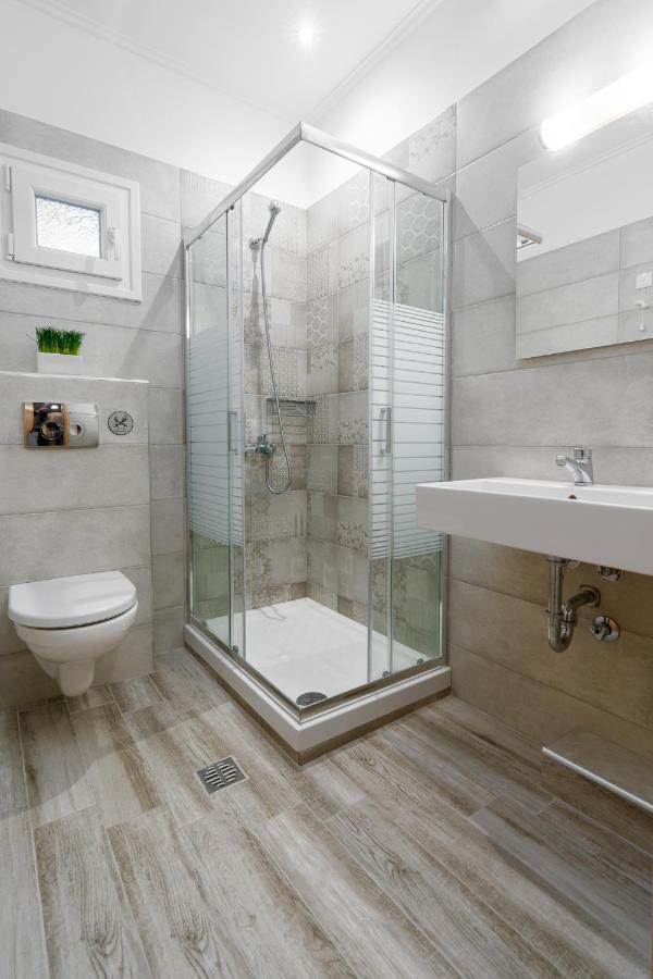 Hotel Grekas Néoi Póroi Ngoại thất bức ảnh