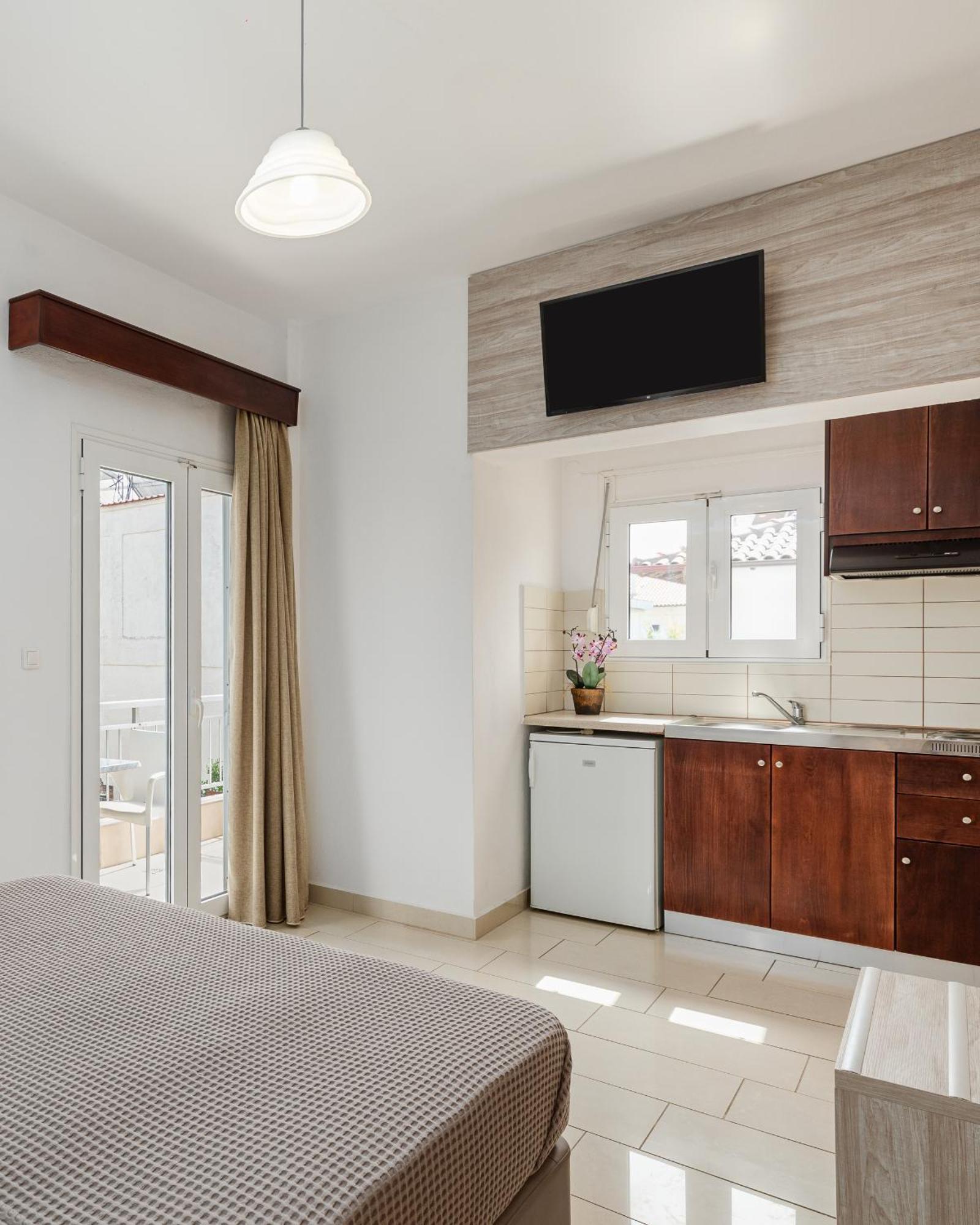 Hotel Grekas Néoi Póroi Ngoại thất bức ảnh