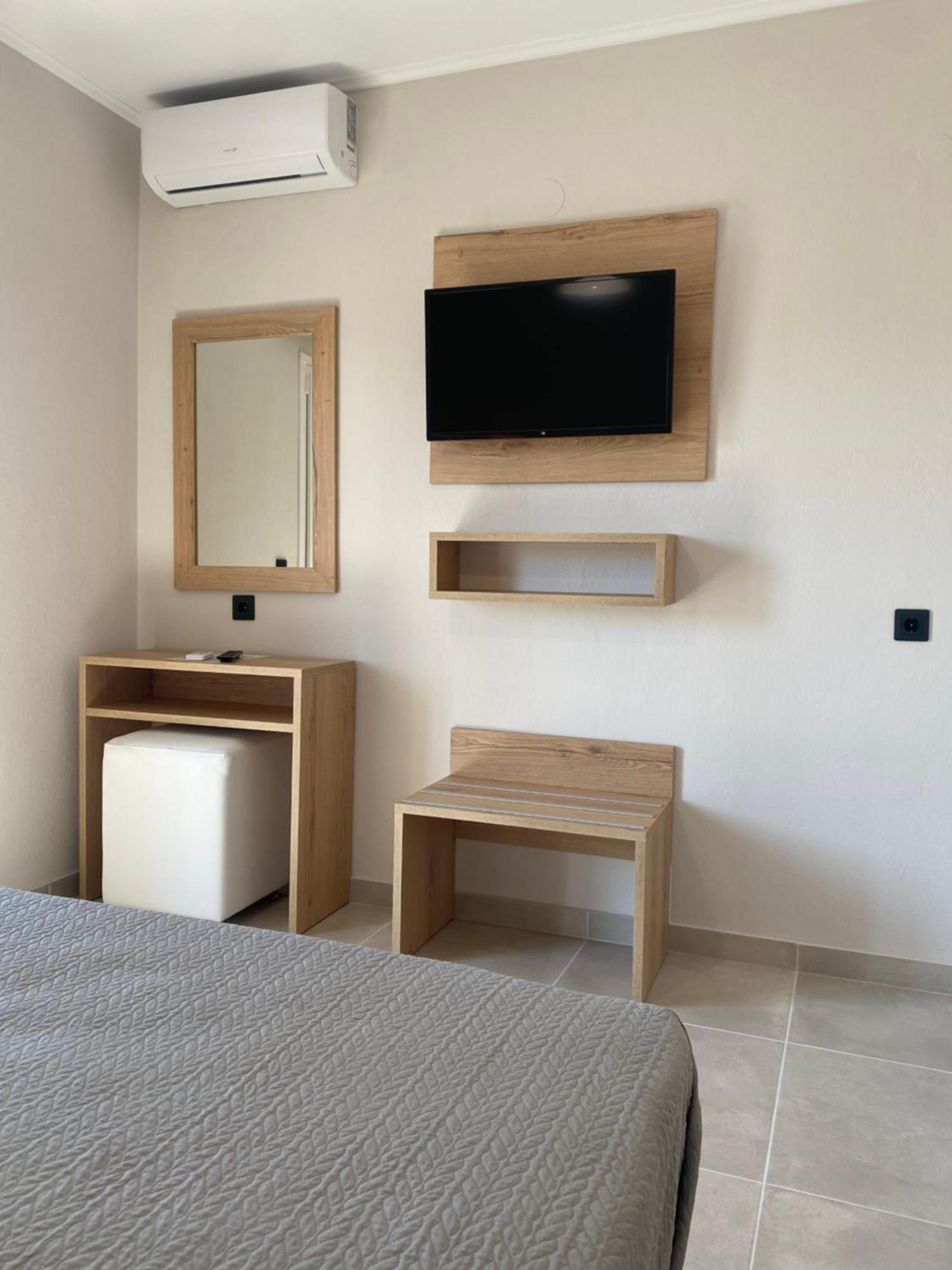 Hotel Grekas Néoi Póroi Ngoại thất bức ảnh