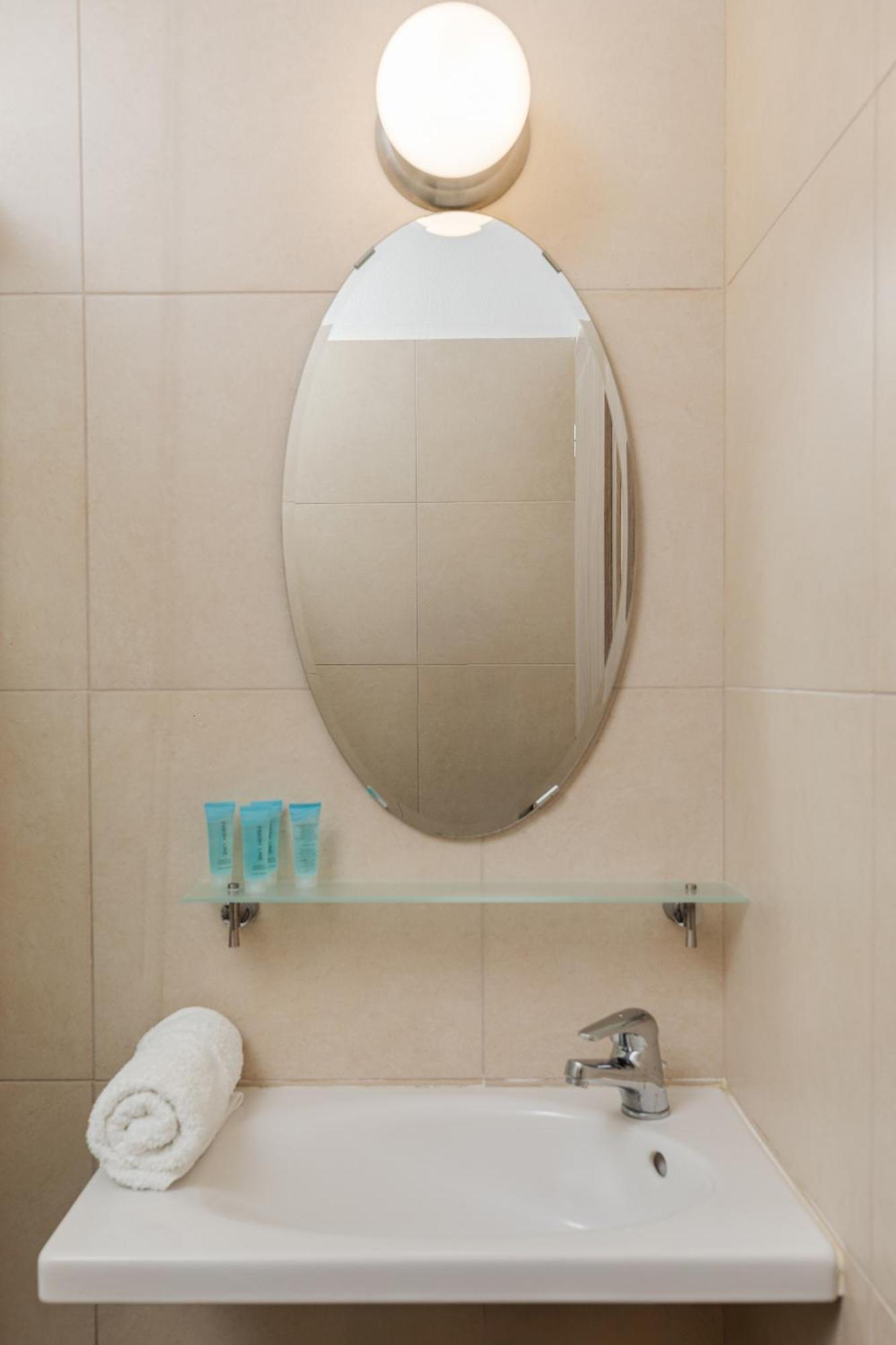 Hotel Grekas Néoi Póroi Ngoại thất bức ảnh
