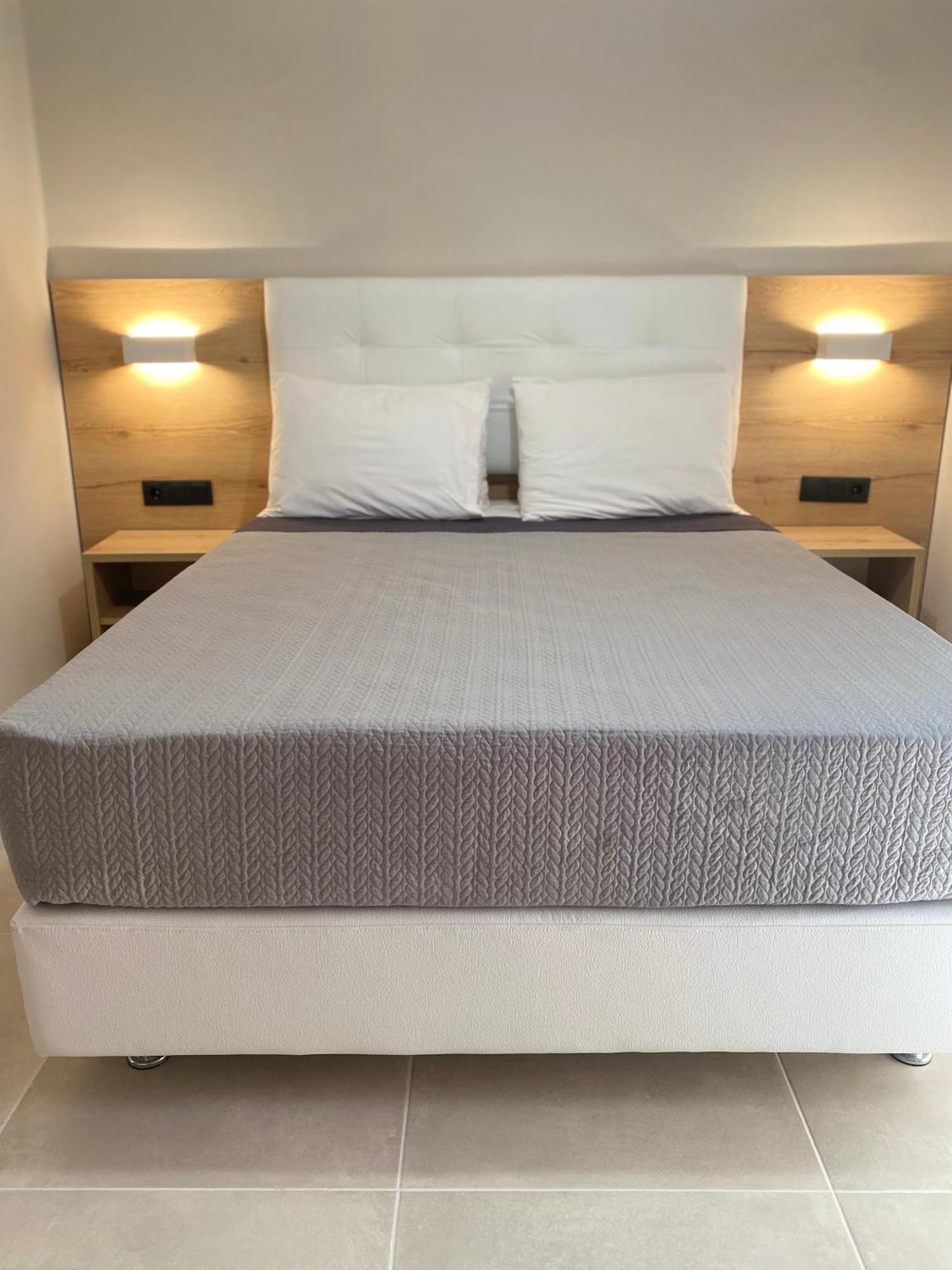 Hotel Grekas Néoi Póroi Ngoại thất bức ảnh